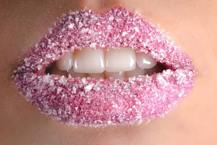 Mengenal cold sore: Infeksi virus yang bikin bibir melepuh, konon penyakit ini dapat menular lewat ciuman