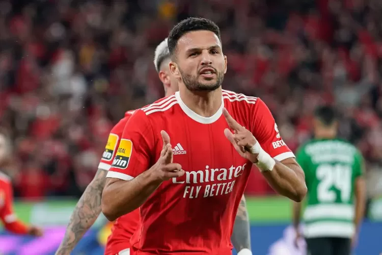 Manchester United kabarnya sedang memimpin perburuan Goncalo Ramos dari Benfica