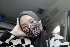 Lepas cadar cantiknya Inara Rusli dipuji, disebut netizen tak cocok dampingi Virgoun: Gak cocok sama kudanil..