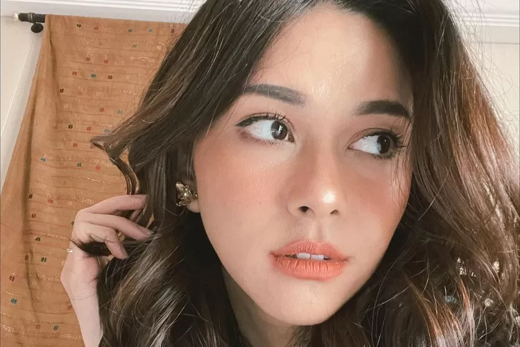 Karena ini, nama Nana Mirdad sampai trending topik di Twitter setelah Rebecca Klopper, netizen : Emang boleh?