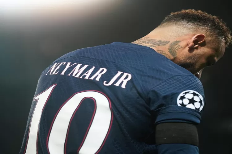 MU kabarnya sedang dalam pembicaraan tahap lanjut terkait kepindahan Neymar