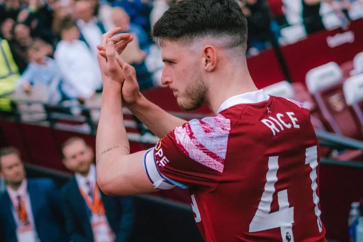 Bukan hanya Arsenal, Bayern Munich juga tertarik datangkan Declan Rice dari West Ham United