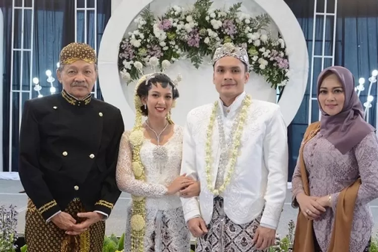 Sinopsis Takdir Cinta Yang Kupilih 24 Mei 2023: Mama Esti akhirnya tahu perjuangan Jeffrey