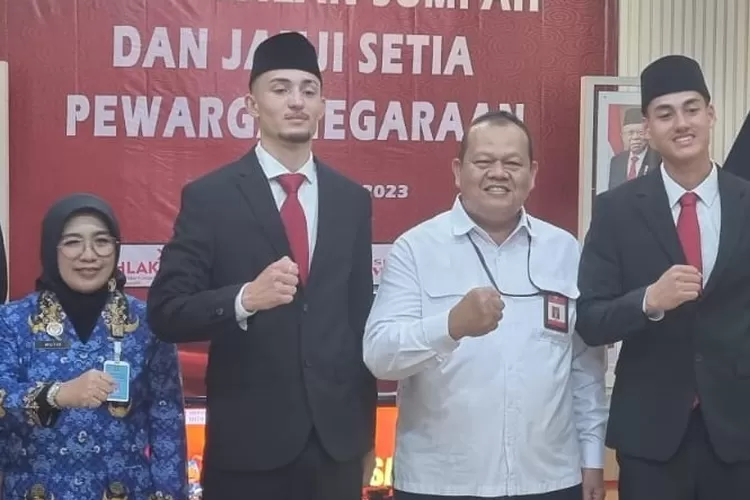 Ivar Jenner dan Rafael Struick diminta loyalitasnya kepada negara dan Timnas Indonesia