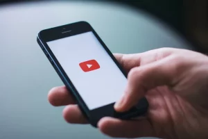 Tips Memilih Jasa Jam Tayang YouTube yang Tepat untuk Kesuksesan Konten Anda