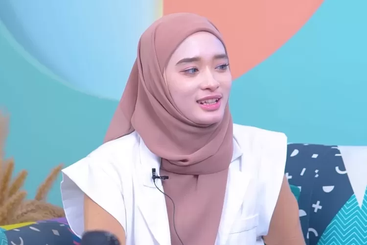 Buka cadar, Inara Rusli diincar banyak pria walau belum cerai dari Virgoun: Pengennya sih...