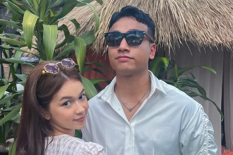 Video TikTok Fadly Faisal dan Rebecca Klopper kembali viral, netizen salah fokus bahkan bahas soal baju