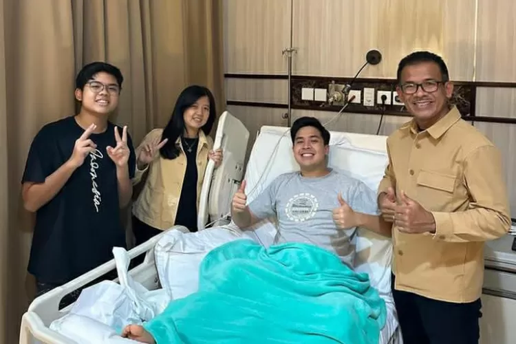 Gabut harus bed rest di rumah sakit, Jerome Polin malah lakukan hal tak umum ini, netizen: Terserah bang!