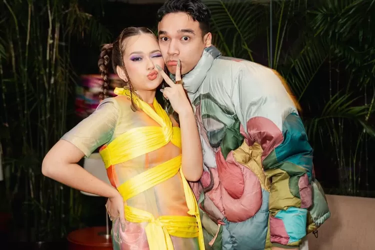 Disangka hamil, Rebecca Klopper perutnya nyembul saat joged pakai daster bareng Fadly Faisal: Yang tengah ada…