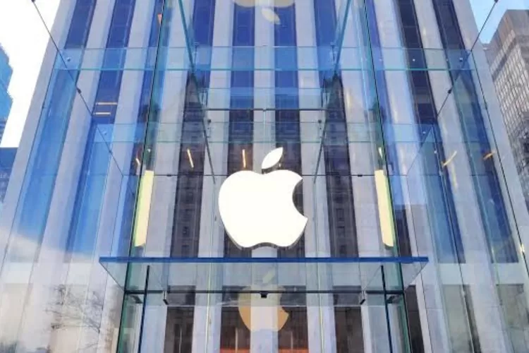 Mengulik Sejarah Brand Apple hingga Menjadi Brand Favorit Dunia Seperti Sekarang