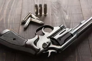 Anak SD Bawa Senjata Api Pistol ke Sekolah, Orang Tua Kena Polisi