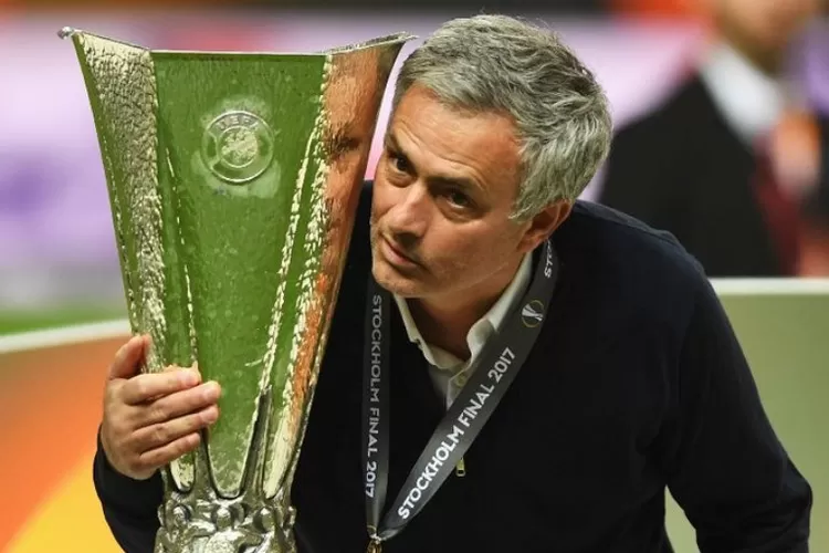 Menanti sentuhan tangan dingin Jose Mourinho di final Liga Europa 2022-2023