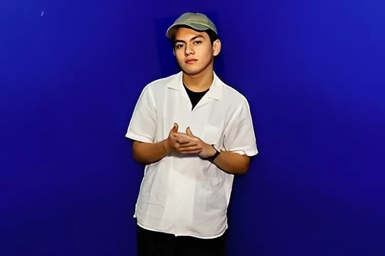 Rey Bong perankan Keenan di A+ series, ternyata punya lagu viral pada 2021: Lirik lagu Itu Kamu