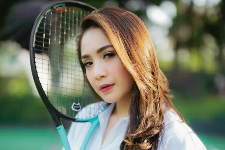 Dipaksa Raffi Ahmad, Nagita Slavina akhirnya mau bermian tenis setelah tahu dipasangkan dengan wanita ini