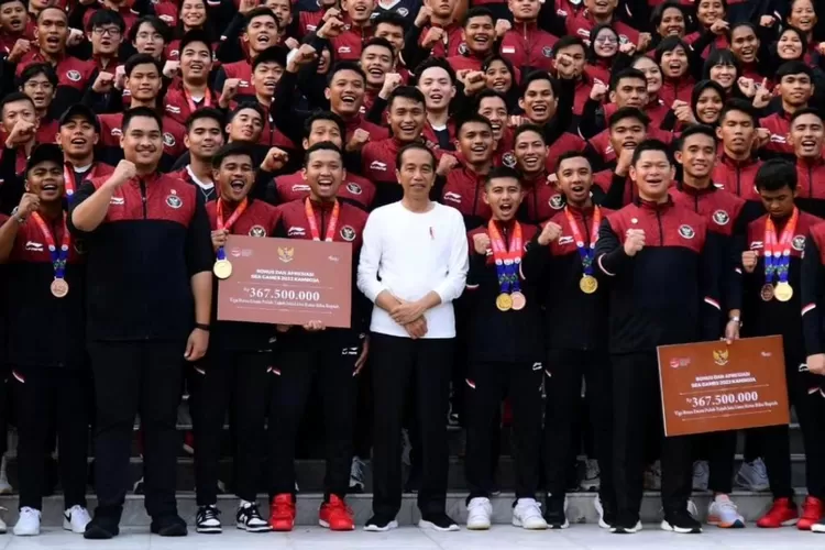 Fantastis, Jokowi beri bonus 289 miliar buat kontingen Indonesia yang berlaga di Sea Games 2023, ini detailnya