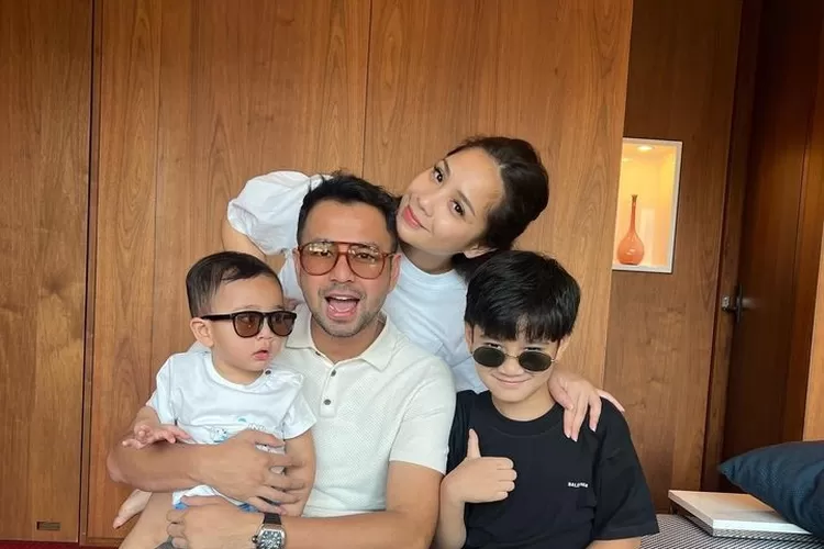 Deretan public figure pria yang mengagumi Nagita Slavina, Raffi Ahmad mengaku beruntung menikahinya