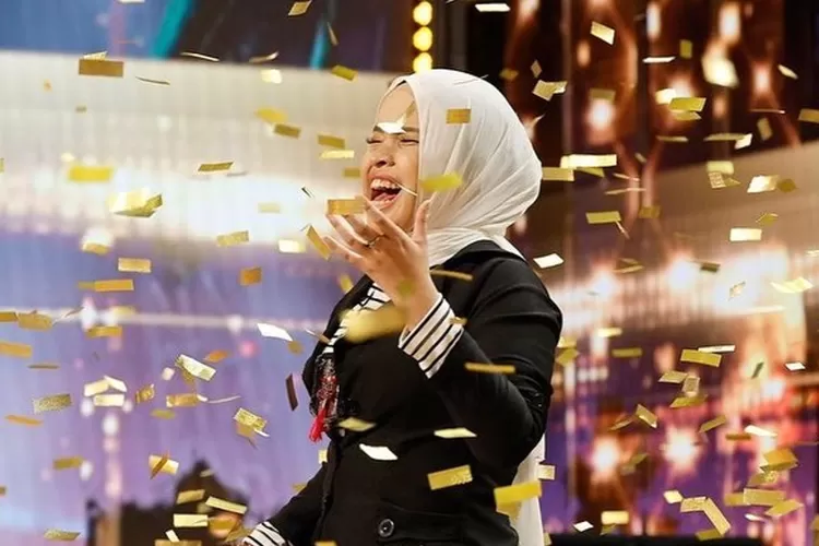 Dapat Golden Buzzer dari Simon Cowell di America’s Got Talent, Putri Ariani sebut lagu Loneliness tentang...