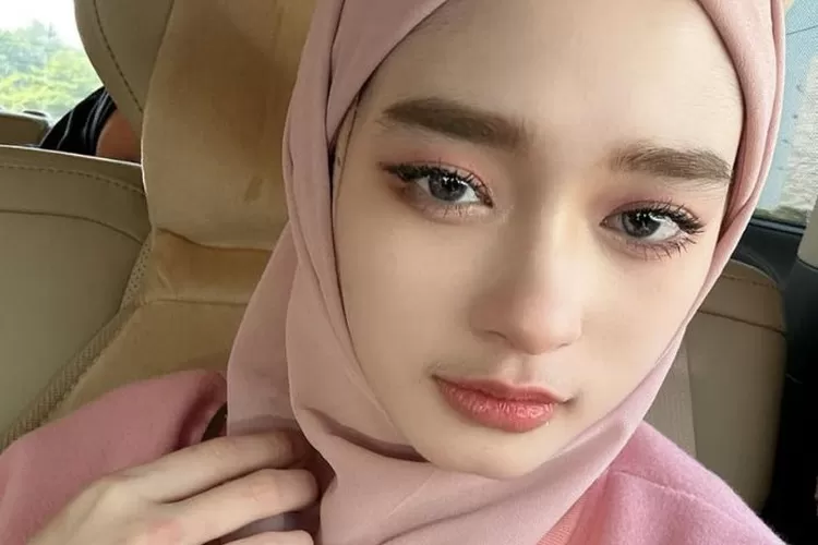 Namanya mencuat pasca perseteruan dengan Virgoun, Inara Rusli sudah di rayu bos besar untuk makan malam