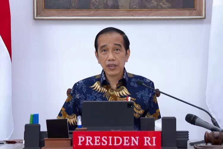 Tinggal di Istana Bogor yang berusia ratusan tahun, Presiden Jokowi kerap dengar suara-suara ini: Kalau malam…