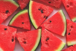 Tips sederhana memilih semangka, tak cuma merah tapi dijamin dapat yang manis, matang dan segar