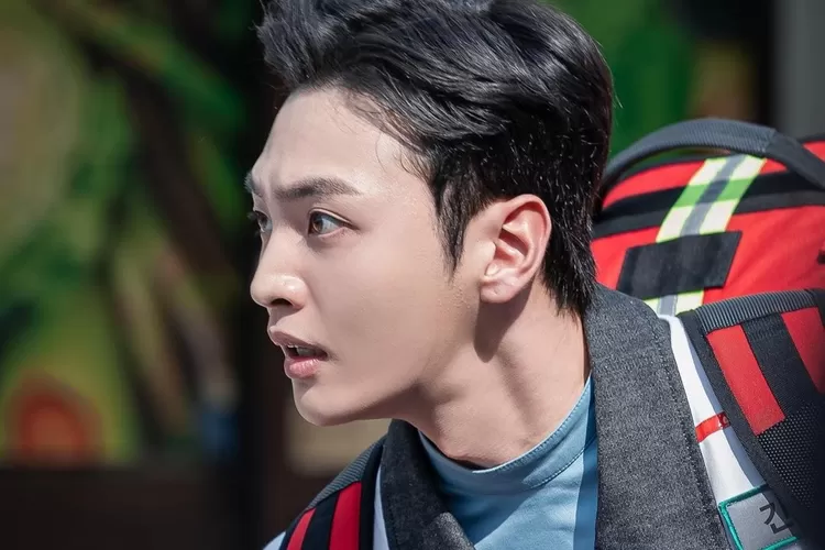 Biodata Kim Min Jae pemeran Park Eun Tak perawat Dr Romantic 3 yang tsundere, bikin penonton gemas!