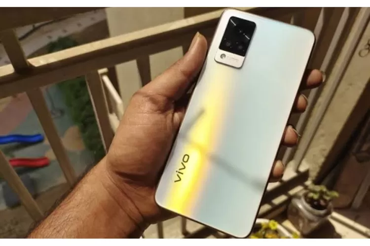 Vivo V21, Rekomendasi Smartphone 5G dengan Fitur Unggul dan Harga yang Mendukung