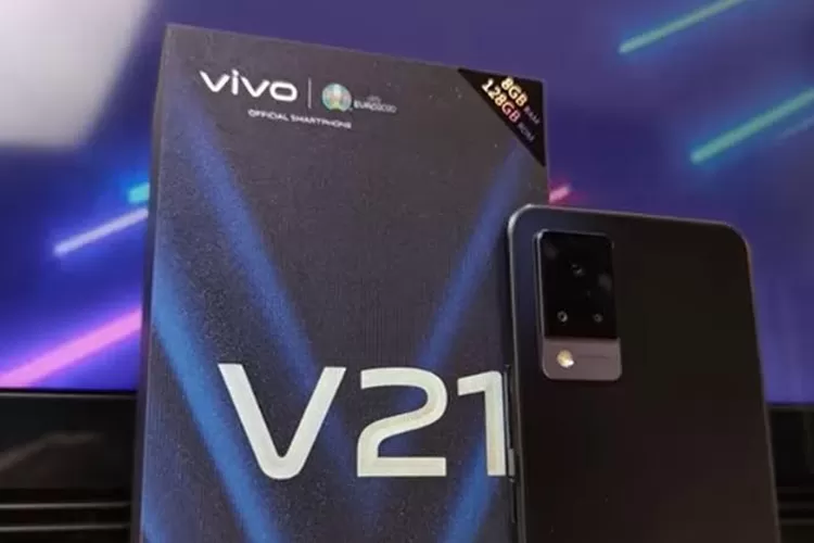 Review Menarik tentang Vivo V21 5G: Kamera Unggul untuk Vlogging Tapi Banyak Kurangnya