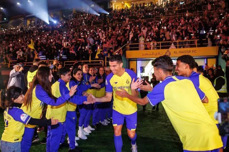 Susunan pemain Al Nasr musim 2023-2024, Hakim Ziyech sokong Cristiano Ronaldo