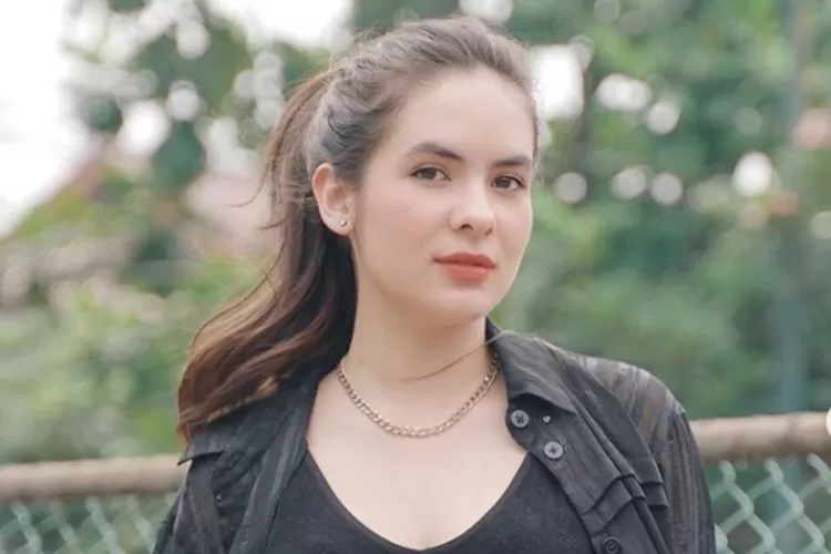 Steffi Zamora sebut Rp130 juta per bulan adalah biaya ideal hidup di Jakarta, untuk artis hemat atau boros?