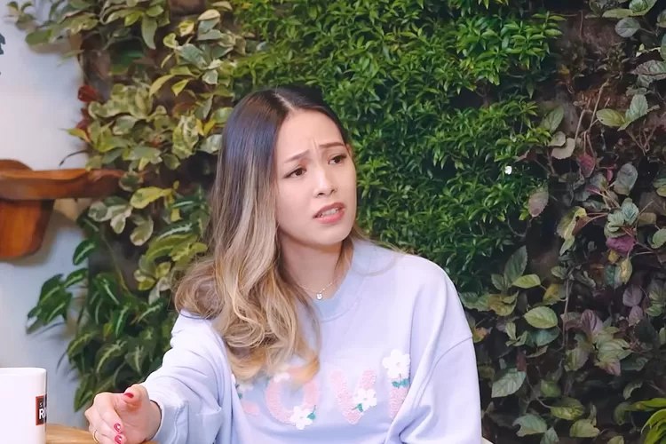 Kukuh mau pisah sama suami, Lady Nayoan bakal lakukan ini saat Rendy Kjaernett temui 3 anaknya