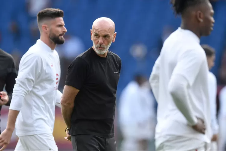 Dengan Formasi 4-3-3, Stefano Pioli ubah taktik AC Milan di Musim 2023-2024