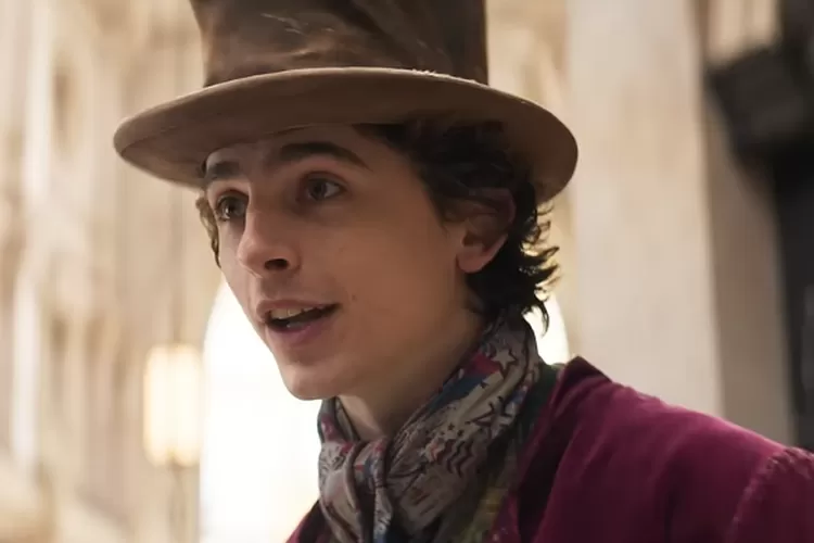 Warner Bros rilis trailer pertama Wonka, Timothee Chalamet terlihat asik menari dengan gaya eksentrik