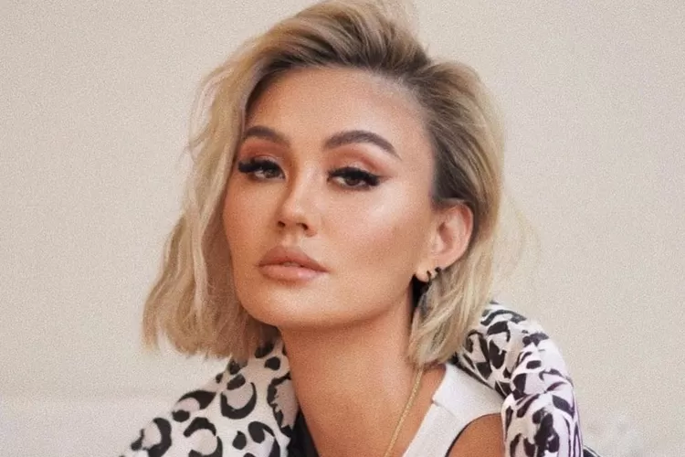 Geram diledek mirip nenek-nenek, Agnez Mo sebut akan tangkap haters: Kita ada orang IT