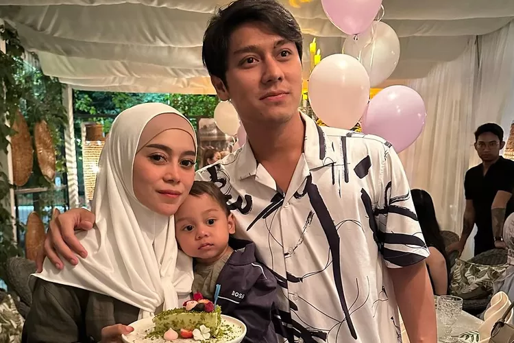 Ulang tahun ke-28, begini reaksi Rizky Billar saat didoakan makin saleh oleh Lesti Kejora