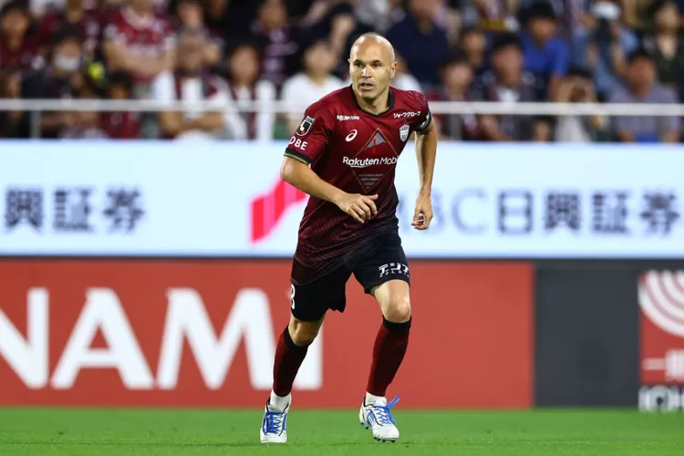 Tinggalkan Vissel Kobe, Andres Iniesta akan reuni dengan Lionel Messi?