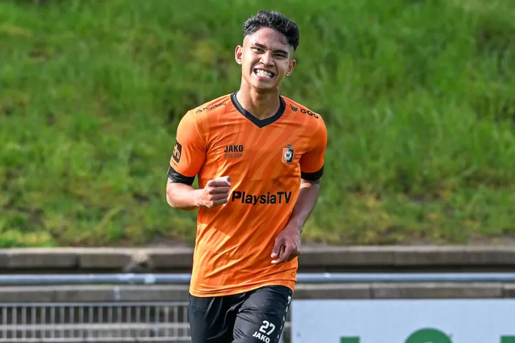 Marselino Ferdinan cetak dua gol untuk KMSK Deinze lawan klub asal Belanda