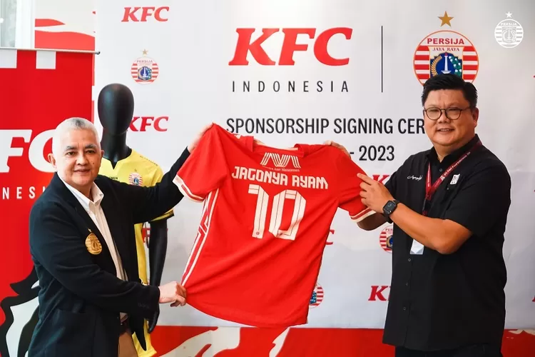 Logo KFC pernah mejeng di jersey Persija Jakarta, berapa nilai sponsornya?