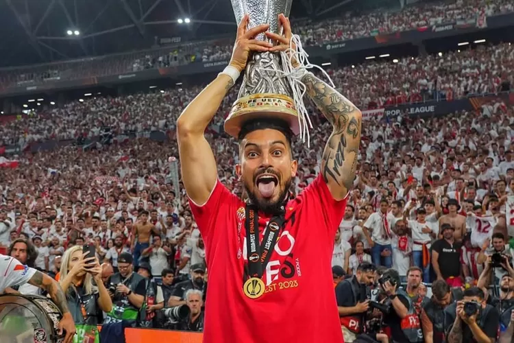 Tersingkirkan dari skuad utama Manchester United, Alex Telles susul Cristiano Ronaldo ke Al-Nassr