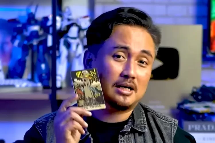 Ahli tarot Denny Darko ungkap ciri artis yang gunakan susuk: Mereka biasanya akan…