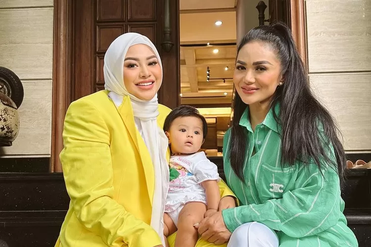 Sempat bertengkar hebat, momen ini jadi penyatu kembali Aurel Hermansyah dan Krisdayanti: Malu sama keluarga