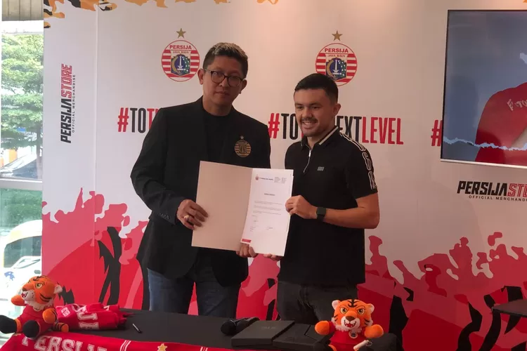 Persija Resmi perkenalkan Oliver Bias yang punya darah Jerman ke publik Jakarta