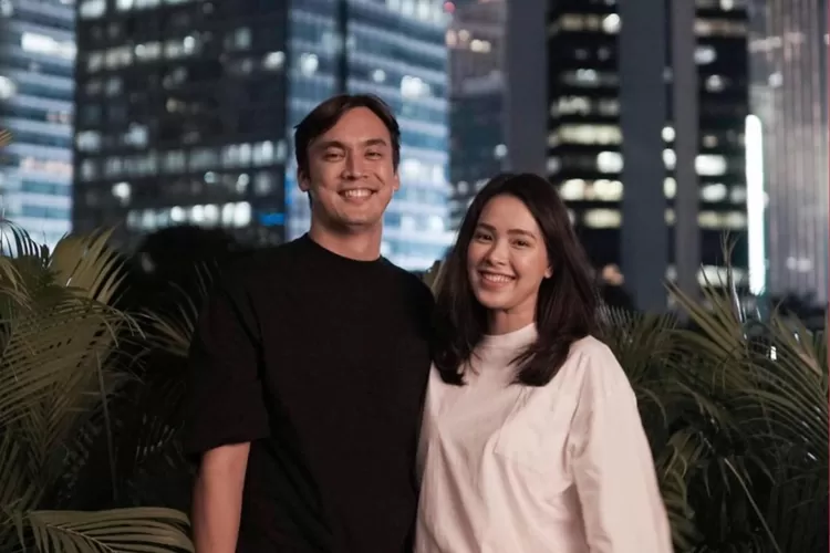 Kondisi terbaru Rendy Kjaernet dan Lady Nayoan pasca kecelakaan dalam satu mobil
