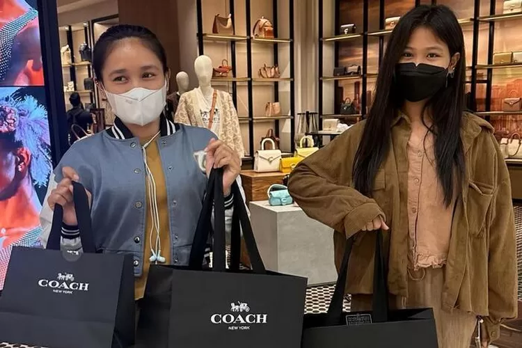 ART kena tipu beli tas branded hingga belasan juta, Rachel Vennya langsung ganti rugi