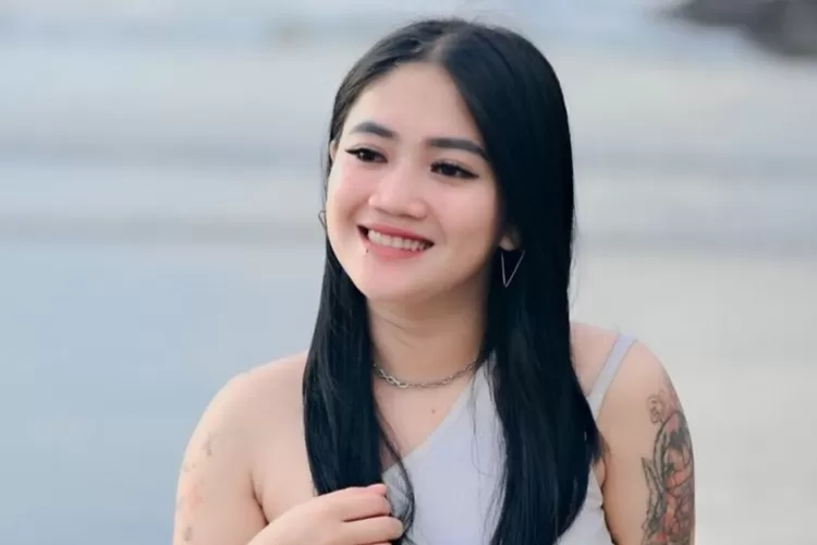 Profil dan biodata Sinka Xun, penyanyi berbadan montok yang viral di TikTok usai disawer mantan