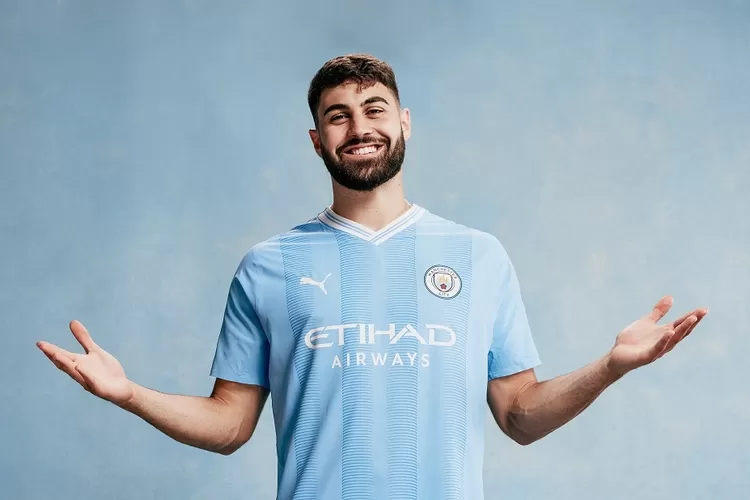 Resmi jadi pemain Manchester City, Josko Gvardiol merasa terhormat bergabung dengan klub hebat