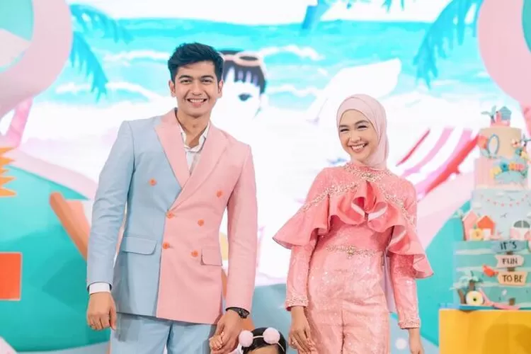 Teuku Ryan tepis isu rumah tangganya retak dengan Ria Ricis, netizen: Pasangan baper!