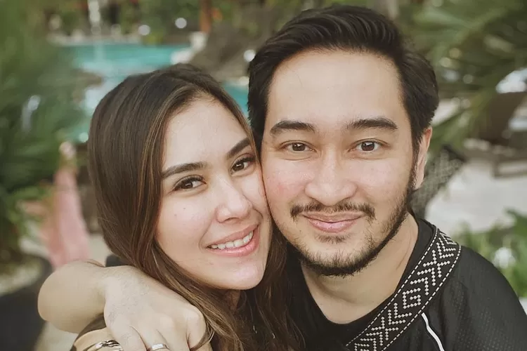 Sebut makin romantis dengan Syahnaz, Jeje Govinda yakin sang istri tak akan selingkuh lagi