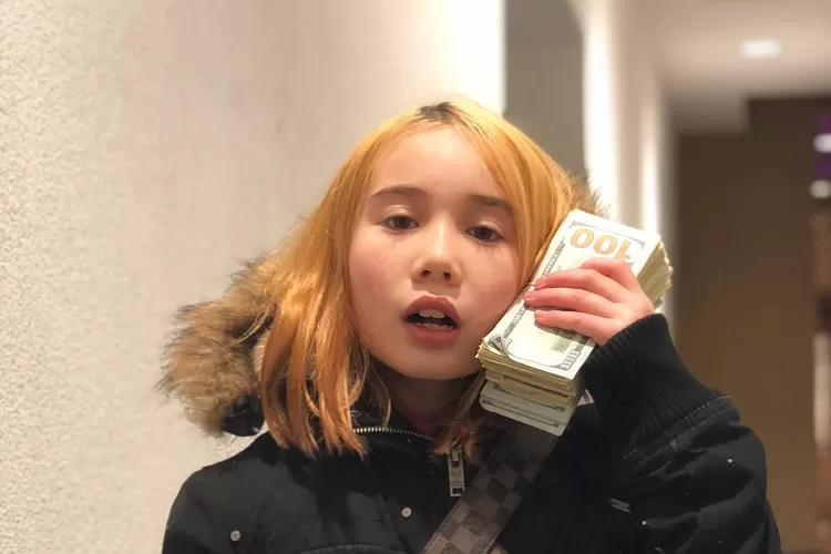 Meninggal dengan tragis Lil Tay, rapper muda dan influencer kontroversial tutup usia di umur 14 tahun