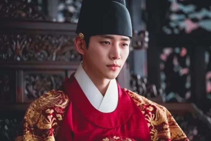 The Red Sleeve, drama Korea yang dibintangi Lee Junho sebelum King The Land, ini sinopsis dan link nontonnya
