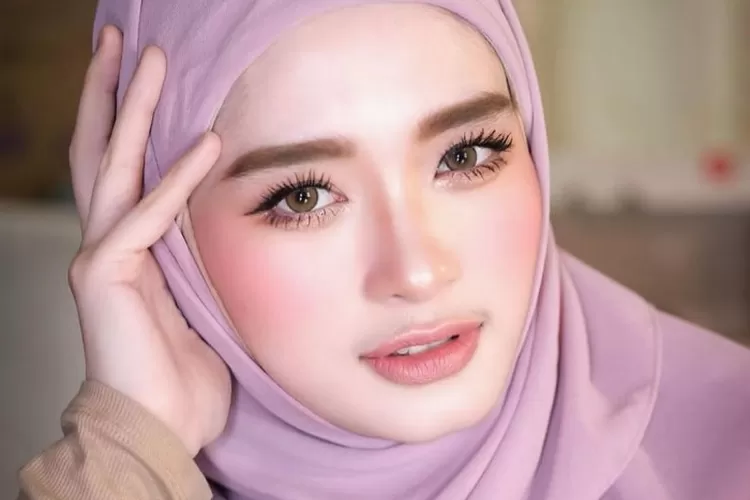 Membaca ada komentar fisik ke anaknya, Inara Rusli bungkam haters: Coba co dulu cermin...